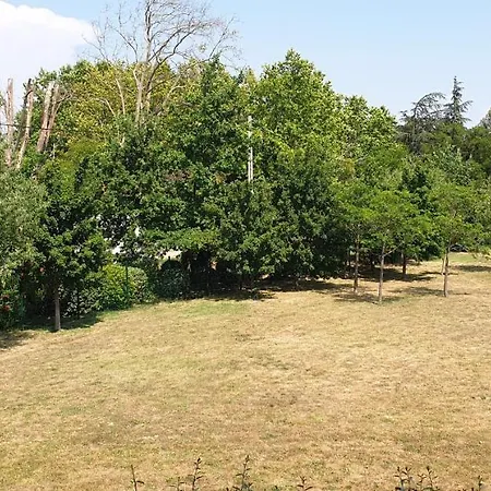 Agroparc-appartement Climatise 4 Pers Apartment *