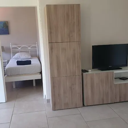 Agroparc-appartement Climatise 4 Pers Avignon