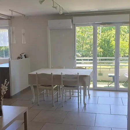 Apartment Agroparc-appartement Climatise 4 Pers Avignon